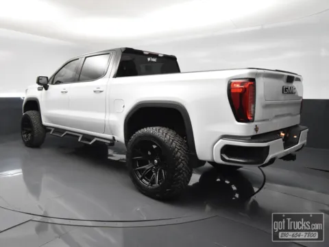 More photos of 2023 GMC Sierra 1500 SLT at got Trucks?, TX