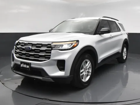 Photos of 2026 Ford Explorer Active w/200A Pkg for sale in San Antonio, TX at got Trucks?