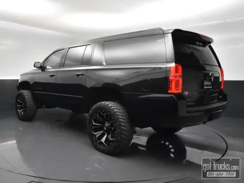 More photos of 2020 Chevrolet Suburban Premier at got Trucks?, TX