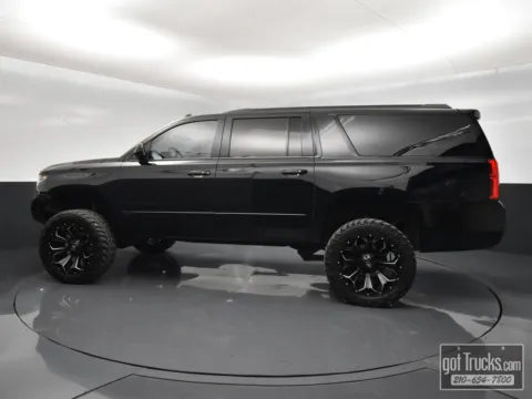 Another view of 2020 Chevrolet Suburban Premier for sale in San Antonio, TX at got Trucks?