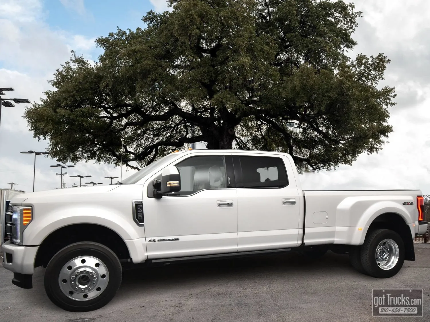 2018 Ford Super Duty F-450 DRW Limited