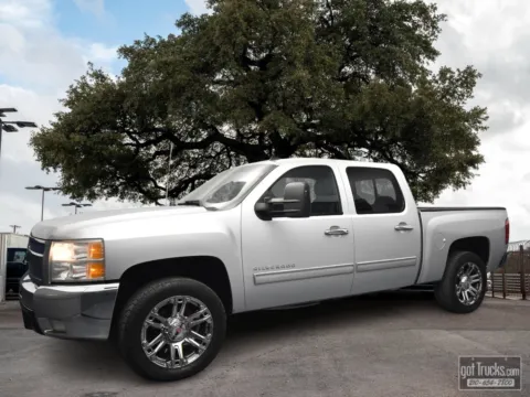 Silver 2013 Chevrolet Silverado 1500 LT for sale in San Antonio, TX