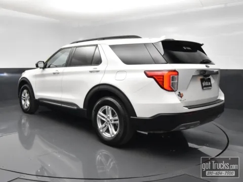 More photos of 2023 Ford Explorer XLT at got Trucks?, TX