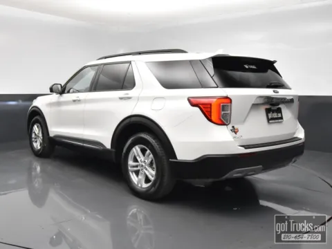 More photos of 2023 Ford Explorer XLT at got Trucks?, TX