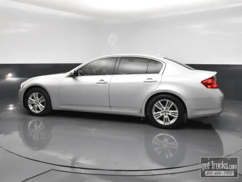 Another view of 2015 INFINITI Q40 Sedan for sale in San Antonio, TX at got Trucks?