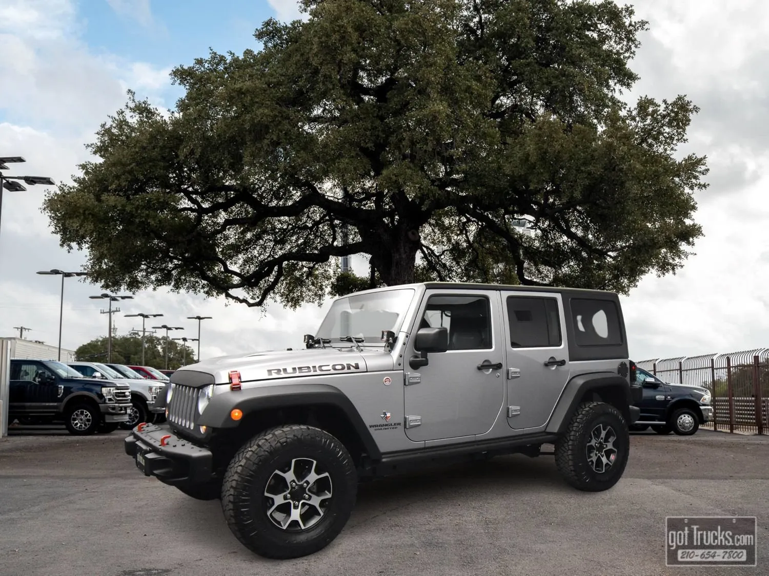 Silver 2015 Jeep Wrangler Unlimited Rubicon Hard Rock for sale in San Antonio, TX