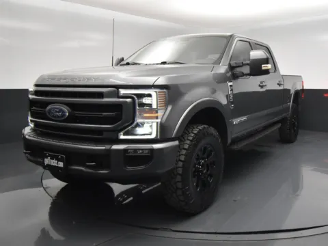 Photos of 2022 Ford Super Duty F-250 SRW LARIAT for sale in San Antonio, TX at got Trucks?
