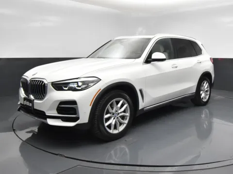 Photos of 2022 BMW X5 xDrive40i for sale in San Antonio, TX at got Trucks?