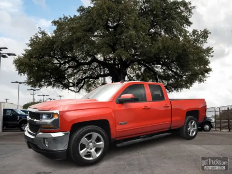 Red 2017 Chevrolet Silverado 1500 LT for sale in San Antonio, TX