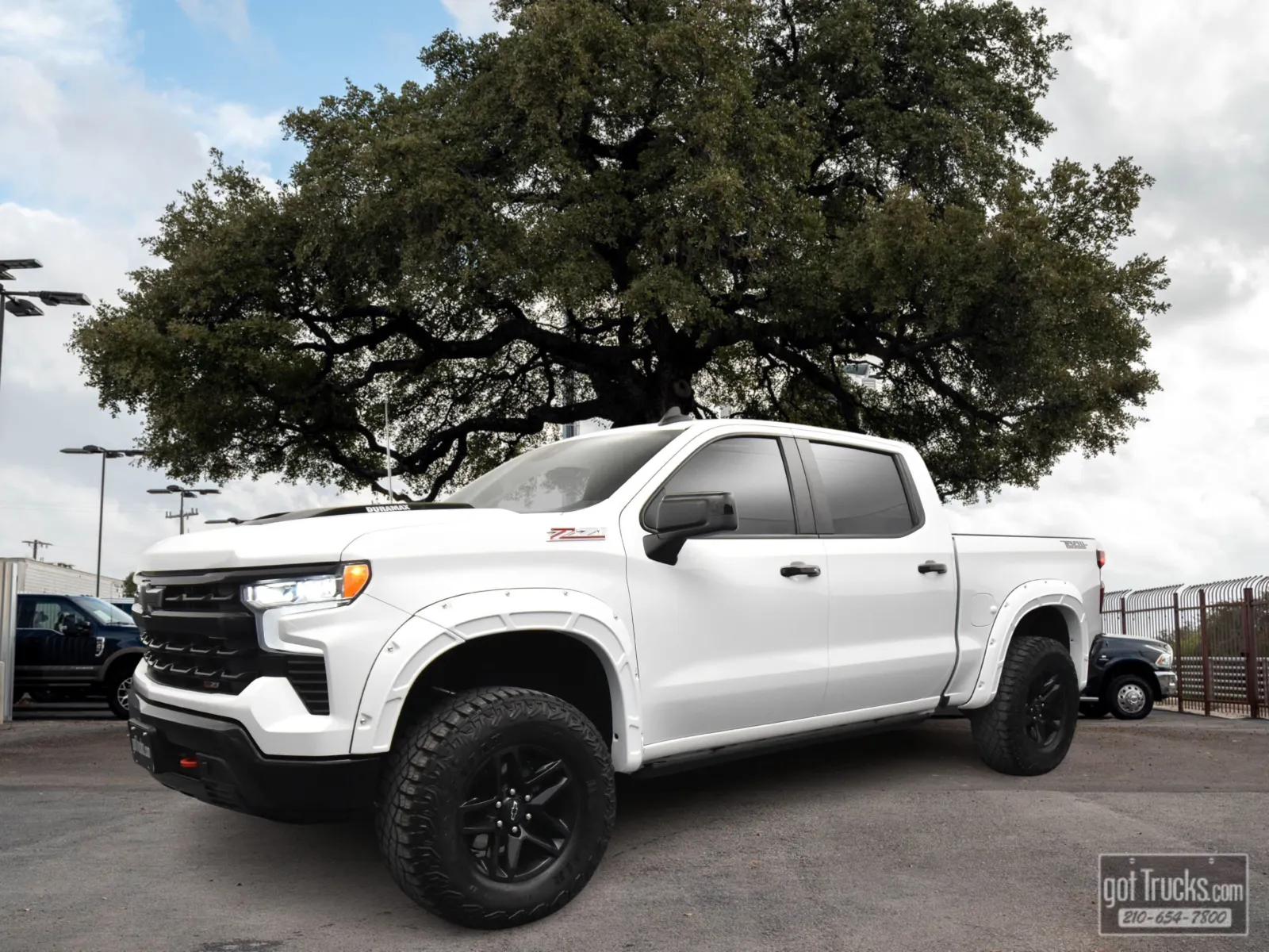 White 2023 Chevrolet Silverado 1500 LT Trail Boss for sale in San Antonio, TX