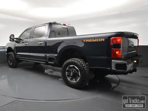 More photos of 2024 Ford Super Duty F-250 SRW Lariat at Trucks in Texas, TX