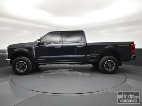 Another view of 2024 Ford Super Duty F-250 SRW Lariat for sale in San Antonio, TX at Trucks in Texas