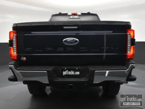 More photos of 2024 Ford Super Duty F-250 SRW Lariat at Trucks in Texas, TX