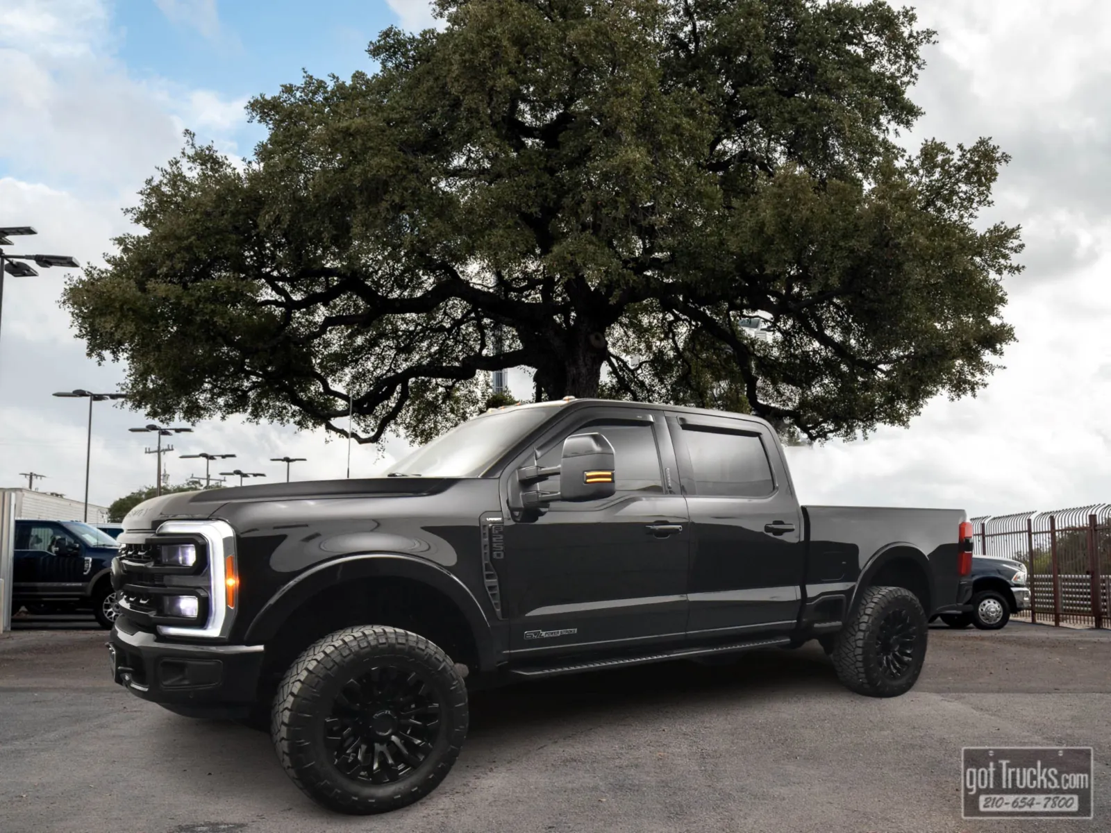 Black 2023 Ford Super Duty F-250 SRW LARIAT for sale in San Antonio, TX
