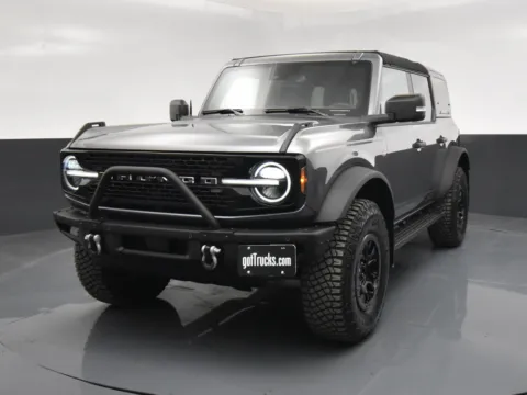 Photos of 2024 Ford Bronco Wildtrak for sale in San Antonio, TX at Trucks in Texas