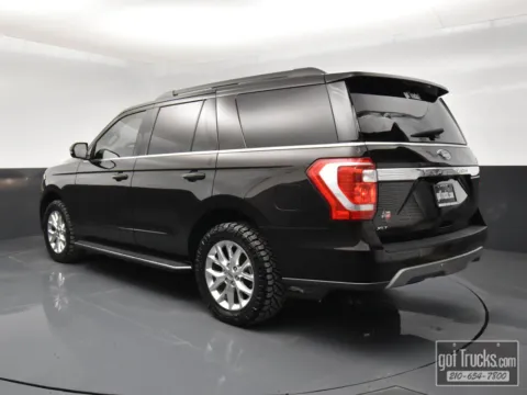 More photos of 2021 Ford Expedition XLT at Trucks in Texas, TX