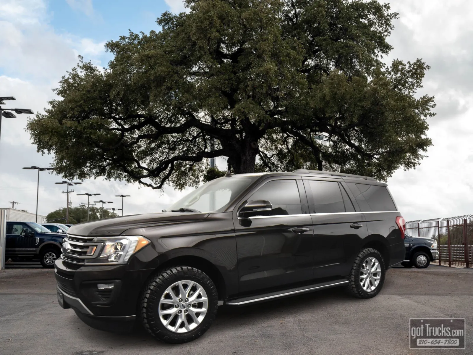 Brown 2021 Ford Expedition XLT for sale in San Antonio, TX