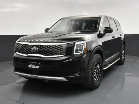 Photos of 2020 Kia Telluride LX for sale in San Antonio, TX at Trucks in Texas