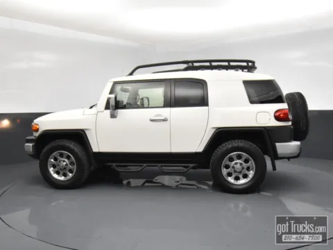 Another view of 2012 Toyota FJ Cruiser 4Wd 4Dr Man for sale in San Antonio, TX at Trucks in Texas