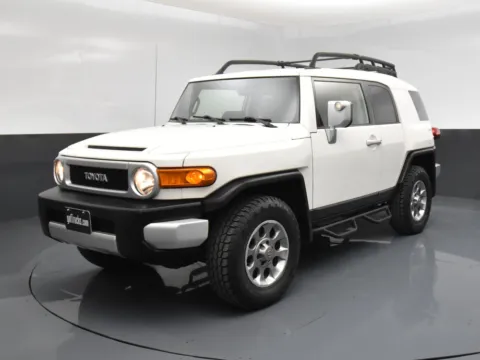 Photos of 2012 Toyota FJ Cruiser 4Wd 4Dr Man for sale in San Antonio, TX at Trucks in Texas