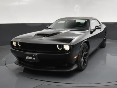 Photos of 2020 Dodge Challenger R/T for sale in San Antonio, TX at Trucks in Texas