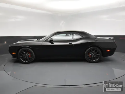 Another view of 2020 Dodge Challenger R/T for sale in San Antonio, TX at Trucks in Texas
