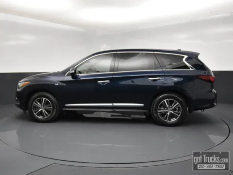 Another view of 2019 INFINITI QX60 PURE for sale in San Antonio, TX at Trucks in Texas