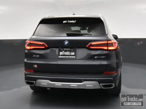 More photos of 2020 BMW X5 sDrive40i at Trucks in Texas, TX