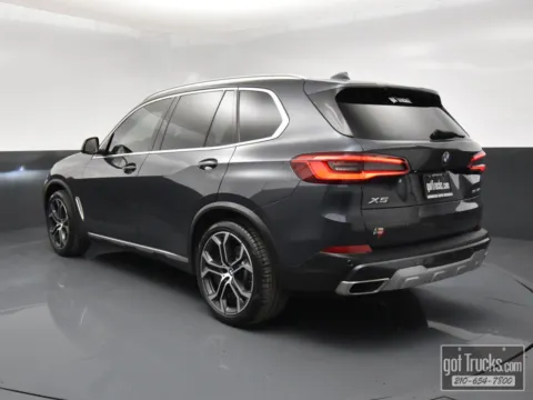 More photos of 2020 BMW X5 sDrive40i at Trucks in Texas, TX