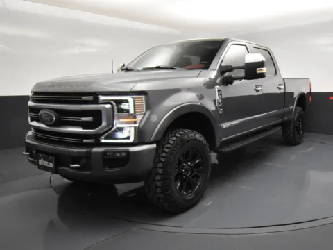 Photos of 2022 Ford Super Duty F-250 SRW Platinum for sale in San Antonio, TX at got Trucks?