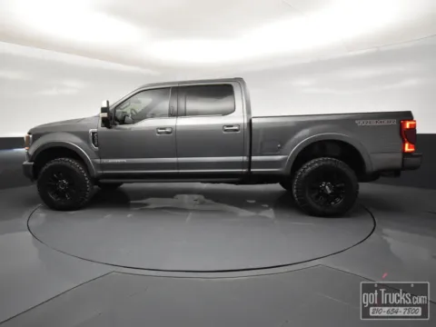 Another view of 2022 Ford Super Duty F-250 SRW Platinum for sale in San Antonio, TX at got Trucks?