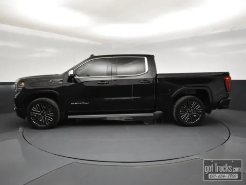 Another view of 2022 GMC Sierra 1500 Denali Ultimate for sale in San Antonio, TX at got Trucks?
