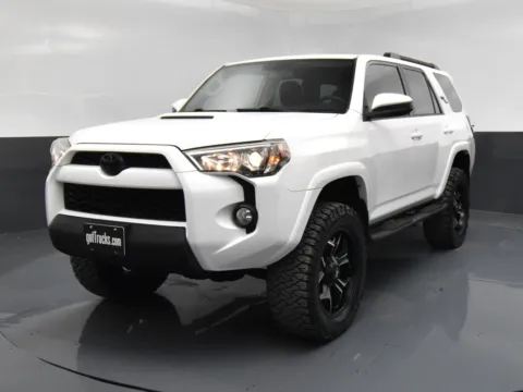 Photos of 2018 Toyota 4Runner TRD Off Road for sale in San Antonio, TX at got Trucks?