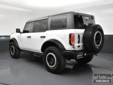 More photos of 2024 Ford Bronco Badlands at got Trucks?, TX