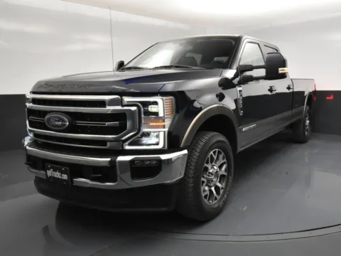 Photos of 2021 Ford Super Duty F-350 SRW LARIAT for sale in San Antonio, TX at got Trucks?