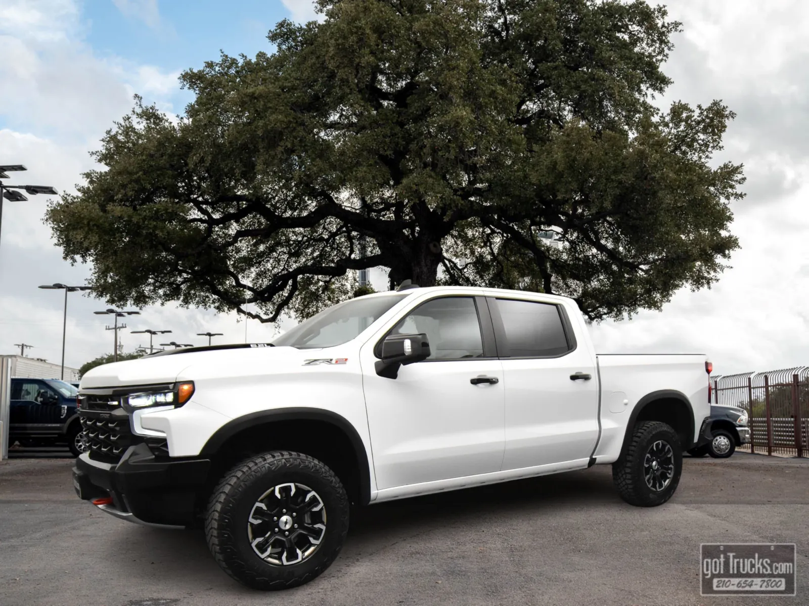 White 2022 Chevrolet Silverado 1500 ZR2 for sale in San Antonio, TX