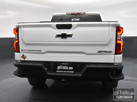 More photos of 2022 Chevrolet Silverado 1500 ZR2 at got Trucks?, TX