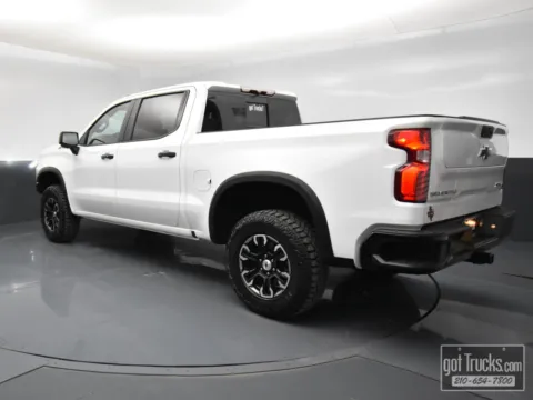 More photos of 2022 Chevrolet Silverado 1500 ZR2 at got Trucks?, TX