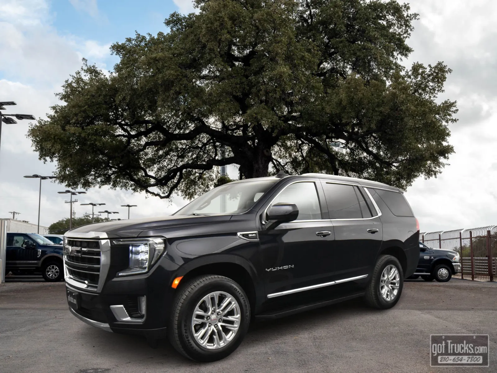 Blue 2023 GMC Yukon SLT for sale in San Antonio, TX