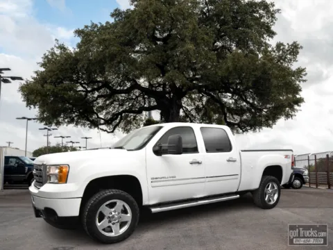 White 2014 GMC Sierra 2500HD Denali for sale in San Antonio, TX
