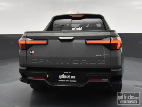 More photos of 2024 Hyundai Santa Cruz NIGHT at got Trucks?, TX