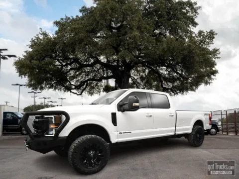 White 2020 Ford Super Duty F-350 SRW LARIAT for sale in San Antonio, TX