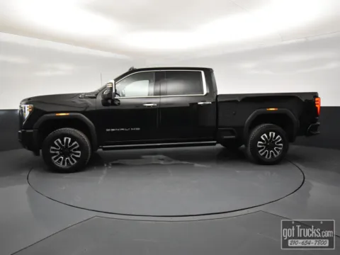 Another view of 2024 GMC Sierra 2500HD Denali Ultimate for sale in San Antonio, TX at got Trucks?