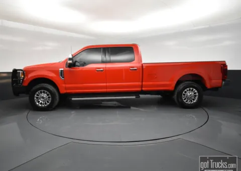 Another view of 2022 Ford Super Duty F-350 SRW XLT for sale in San Antonio, TX at got Trucks?