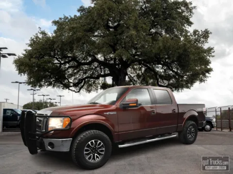 Red 2010 Ford F-150 Lariat for sale in San Antonio, TX