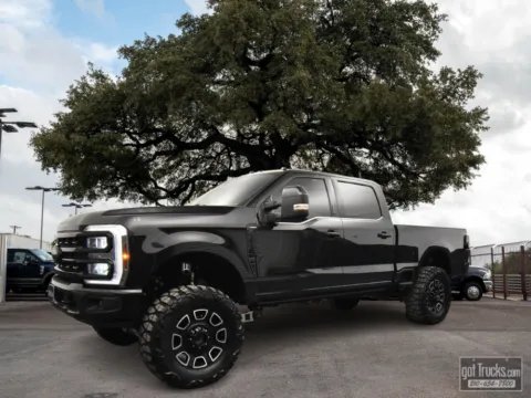 Black 2024 Ford Super Duty F-250 SRW LARIAT for sale in San Antonio, TX
