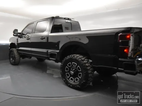 More photos of 2024 Ford Super Duty F-250 SRW LARIAT at got Trucks?, TX