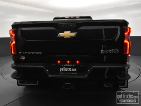 More photos of 2022 Chevrolet Silverado 3500HD High Country at got Trucks?, TX