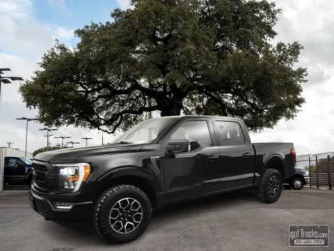 Black 2022 Ford F-150 XLT for sale in San Antonio, TX