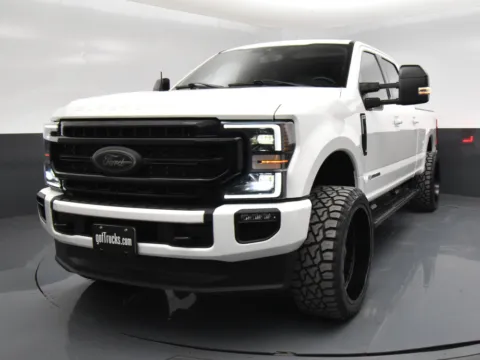 Photos of 2022 Ford Super Duty F-250 SRW LARIAT for sale in San Antonio, TX at got Trucks?
